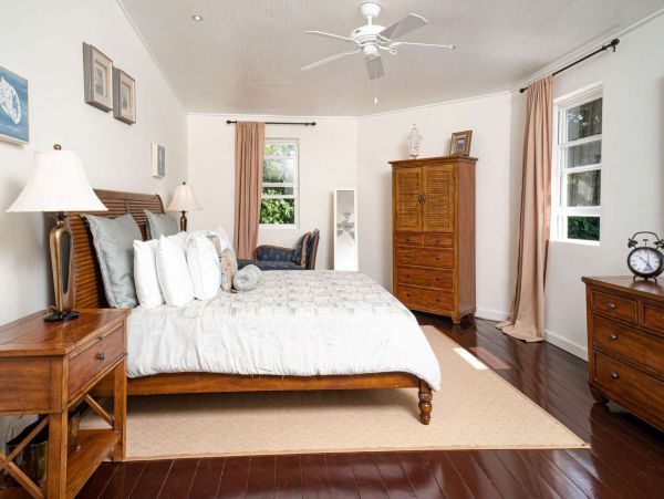 Barbados Home 1001585