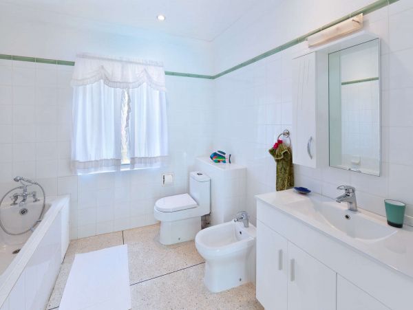 Barbados Home 1001601