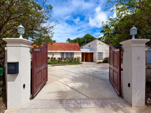 Barbados Home 1001613