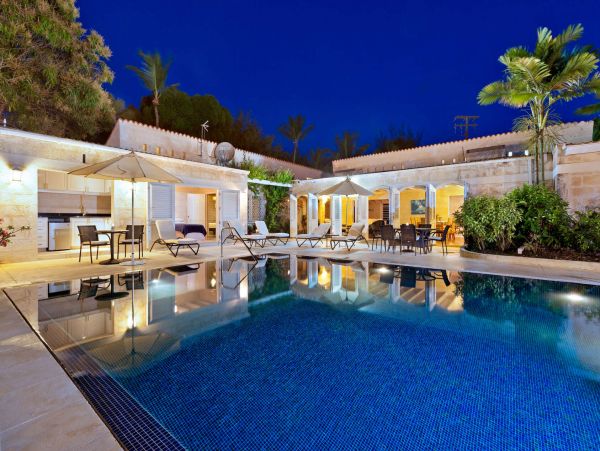 Barbados Home 1001613