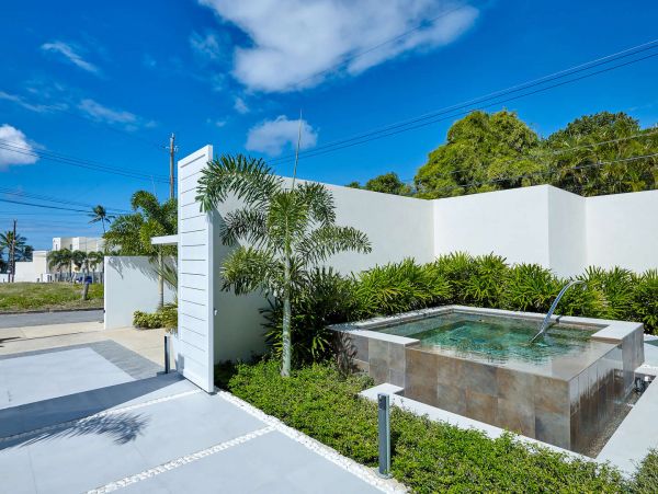Barbados Home 1001615