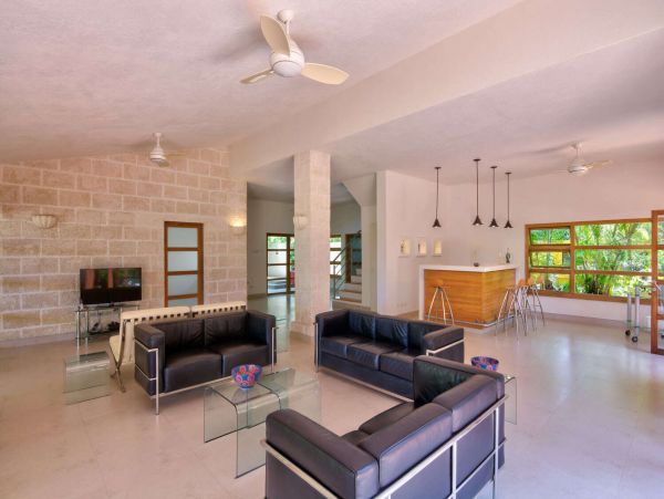 Barbados Home 1001619
