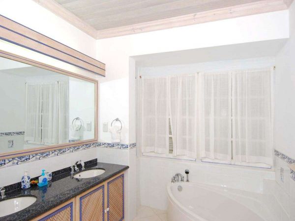 Barbados Home 1001631