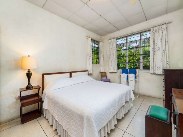 Barbados Home 1001634