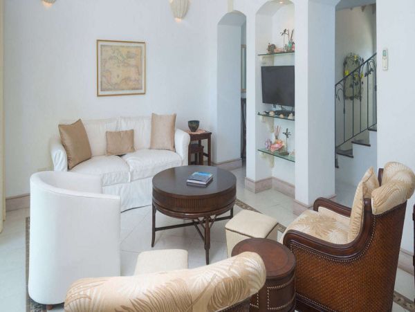 Barbados Home 1001635