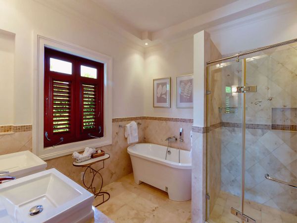 Barbados Home 1001639