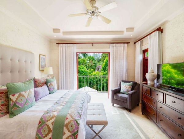 Barbados Home 1001639