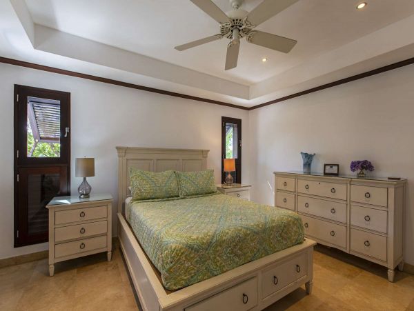 Barbados Home 1001640