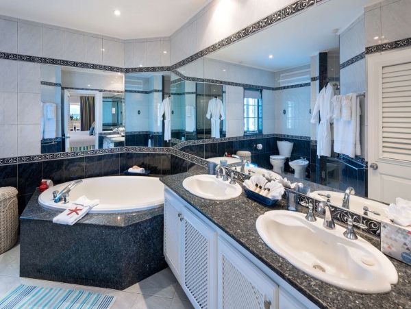 Barbados Home 1001646