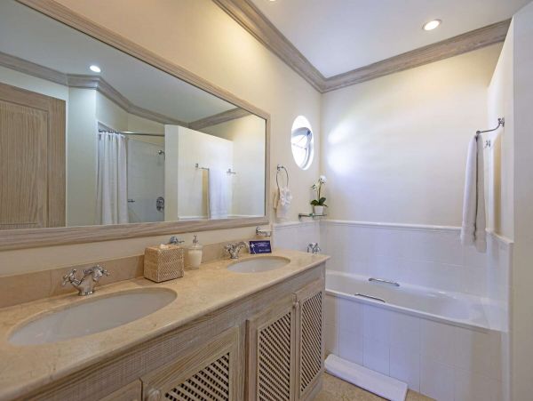 Barbados Home 1001649