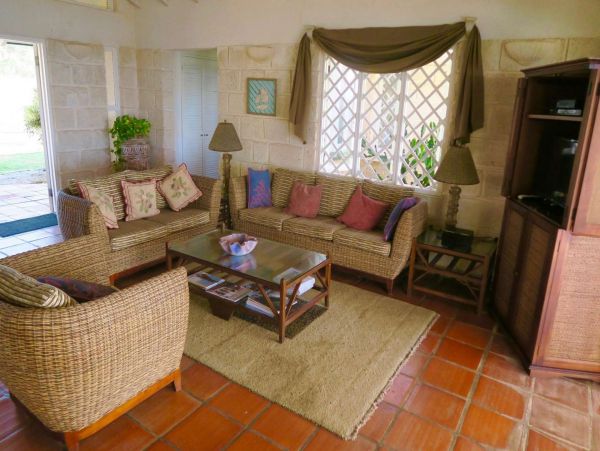 Barbados Home 1001652