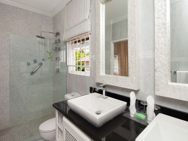 Barbados Home 1001673