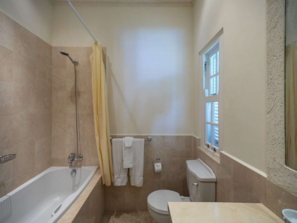 Barbados Home 1001674