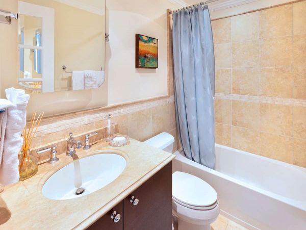 Barbados Home 1001680