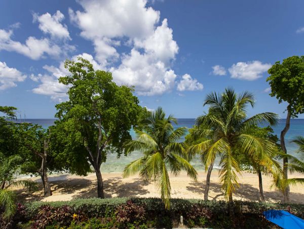 Beautiful Beachfront Apartment in Barbados