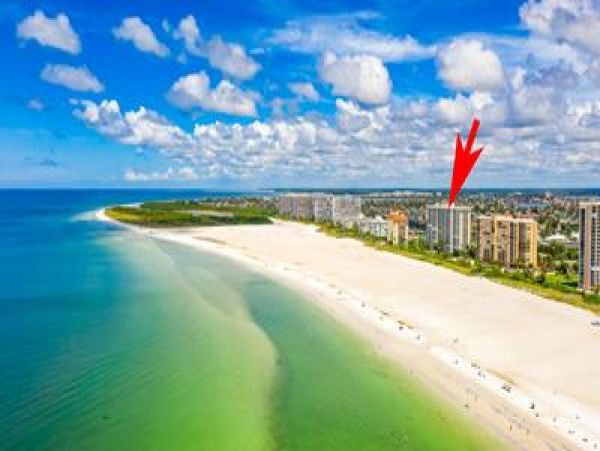 Marco Two Bedroom Condo Full Ocean Views & Community Pool