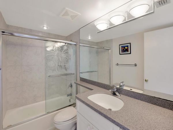 On Beach Marco Island Vacation Condo Sleeps Four Guests