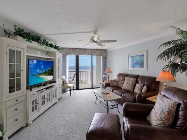 On Beach Marco Island Vacation Condo Sleeps Four Guests