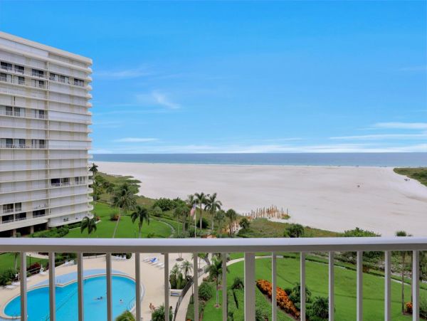 On Beach Marco Island Vacation Condo Sleeps Four Guests