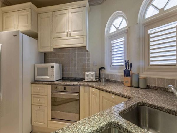 Barbados Home 1001704