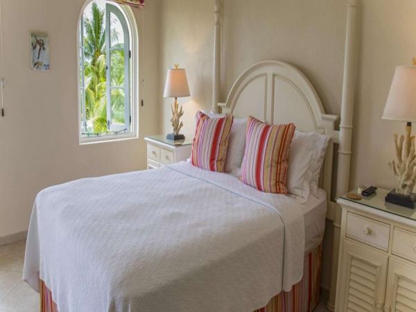 Barbados Home 1001704