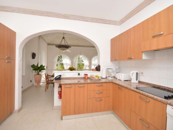 Barbados Home 1001713