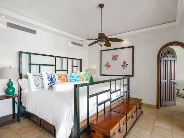 Los Cabos Beachfront Five Bedroom Vacation Rental Villa
