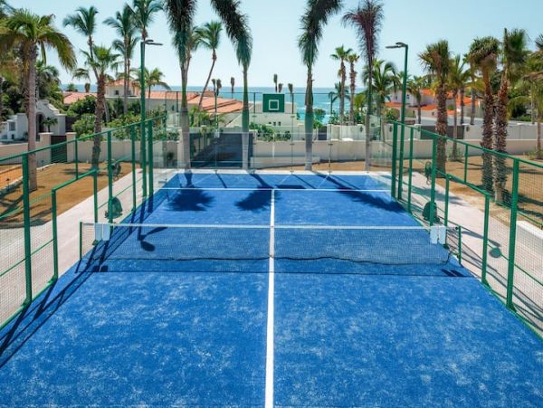 Los Cabos Beachfront Five Bedroom Vacation Rental Villa
