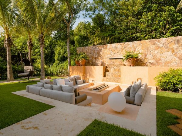 Luxury Seven Bedroom Villa in Punta Mita Sleeps 16 Guests