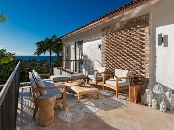 Barbados Home 1001740