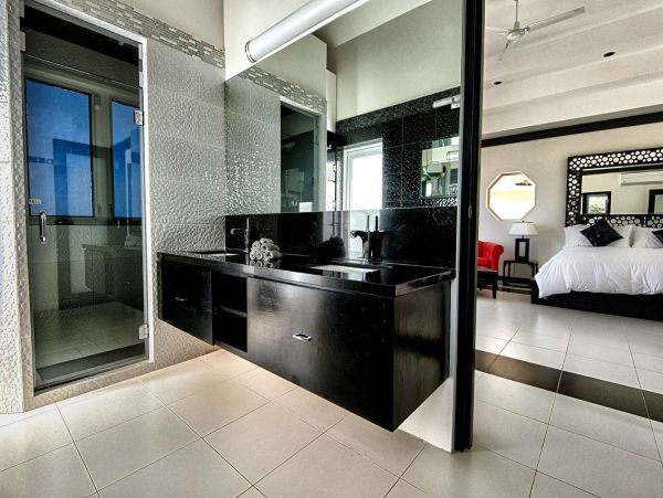 Barbados Home 1001748