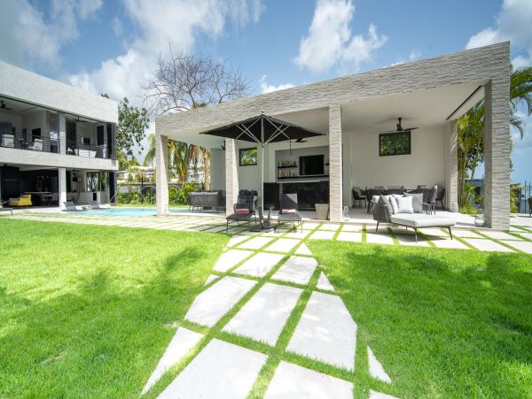 Luxury Five Bedroom Barbados Home with sea views