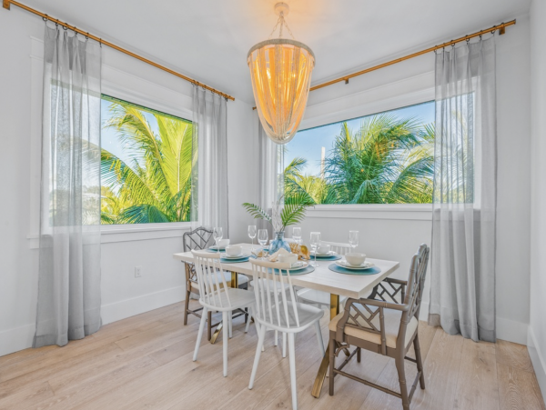 Luxury Anna Maria Island Vacation Pool Home