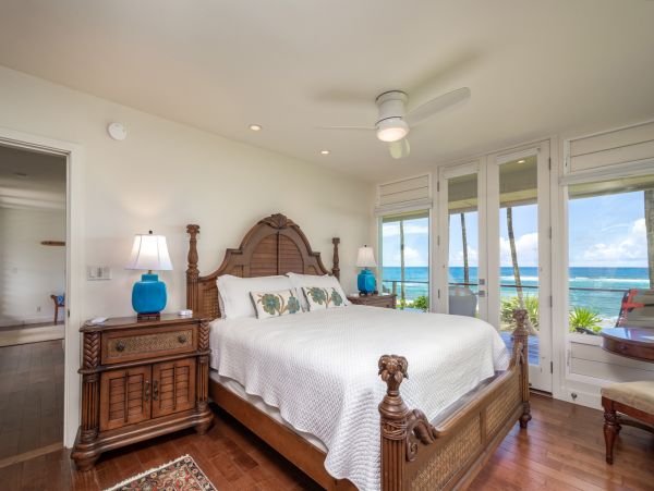 Oceanfront 4 bedroom Oasis