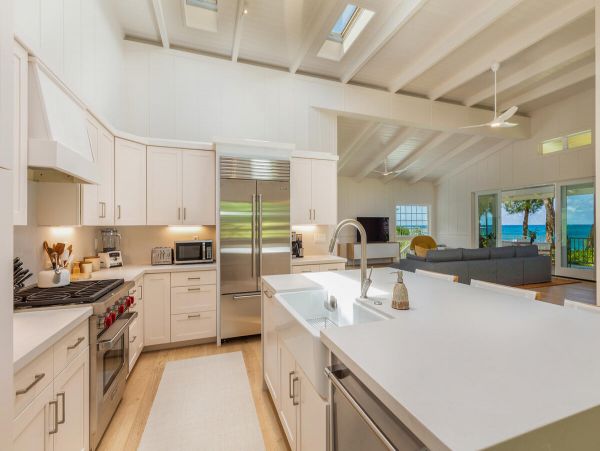 Oceanfront Kilauea Vacation Home Three Bedroom