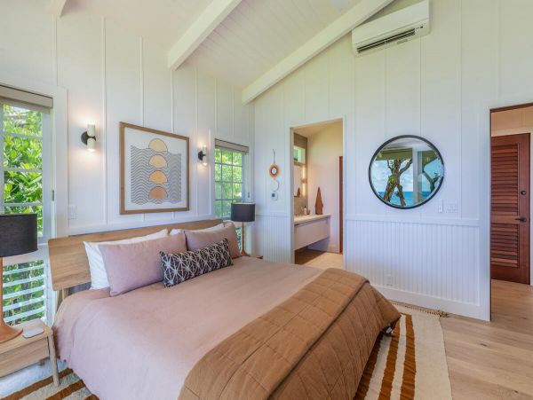 Oceanfront Kilauea Vacation Home Three Bedroom