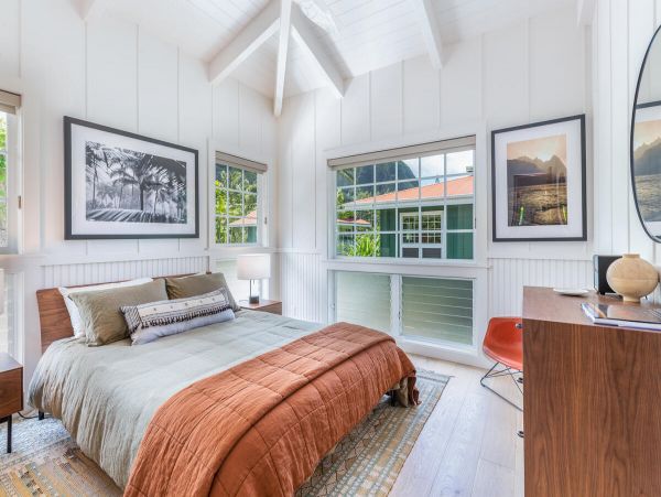 Oceanfront Kilauea Vacation Home Three Bedroom