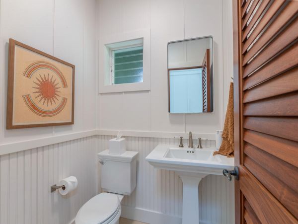 Oceanfront Kilauea Vacation Home Three Bedroom