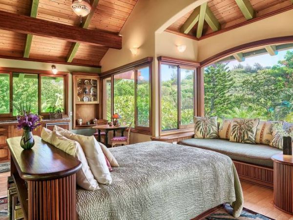 Princeville Home 1001872