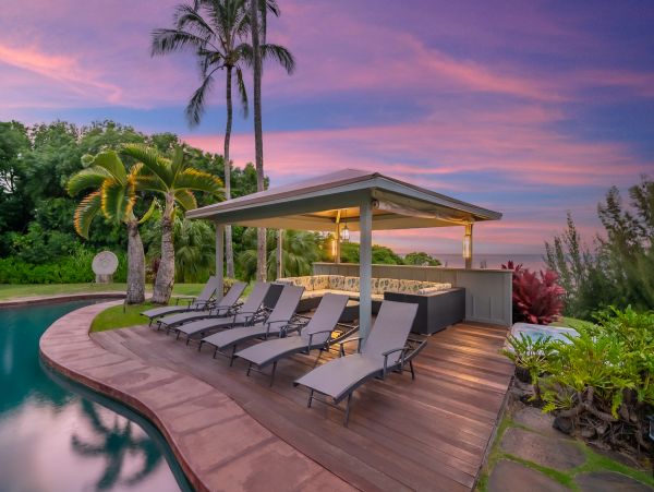 Kauai Vacation Rentals - Luxury Oceanfront Estate in Kilauea