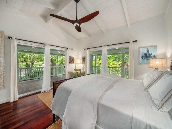Kauai Vacation Rentals - Luxury Oceanfront Estate in Kilauea