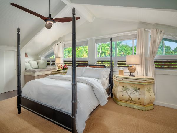 Kauai Vacation Rentals - Luxury Oceanfront Estate in Kilauea