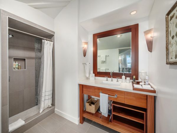 Kauai Vacation Rentals - Luxury Oceanfront Estate in Kilauea