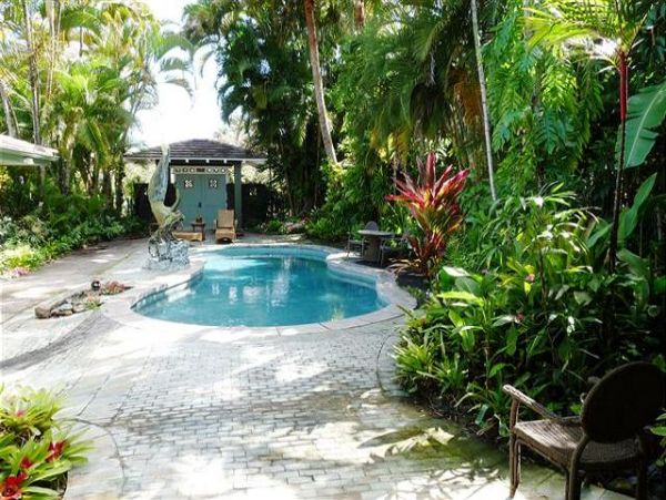 Four Bedroom Beachfront  Kauai Vacation home