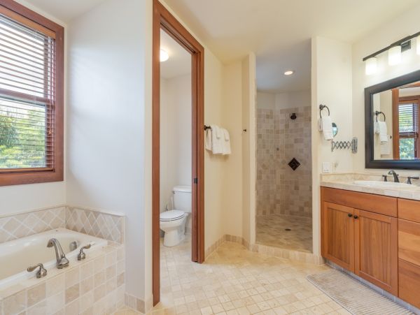Luxurious 7-Bedroom Kauai Vacation Rental - North Shore Kauai Vacation Homes