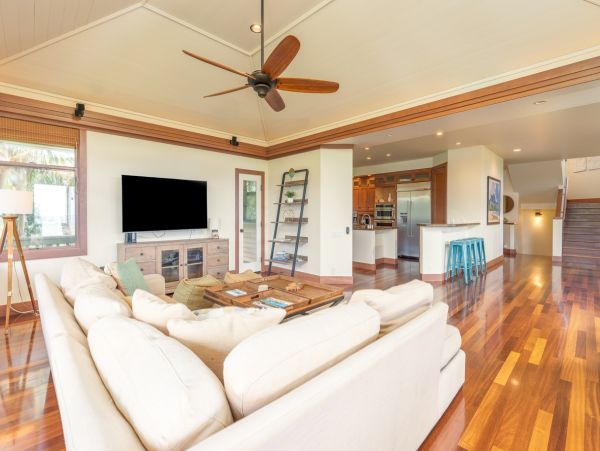 Luxurious 7-Bedroom Kauai Vacation Rental - North Shore Kauai Vacation Homes