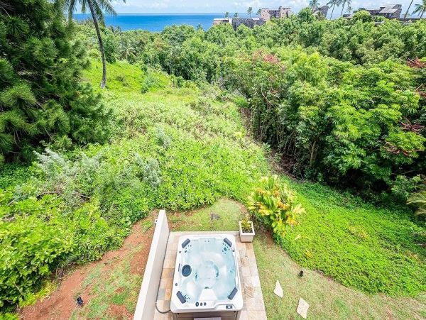 Luxurious 7-Bedroom Kauai Vacation Rental - North Shore Kauai Vacation Homes