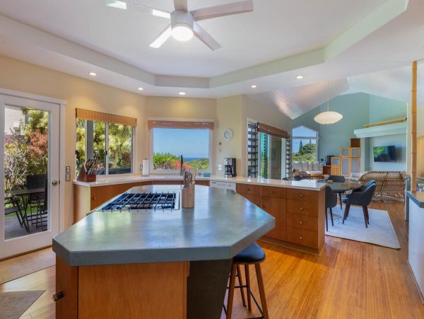 Princeville Vacation Home Two Bedrooms + Den with Pool