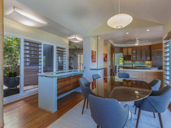 Princeville Vacation Home Two Bedrooms + Den with Pool