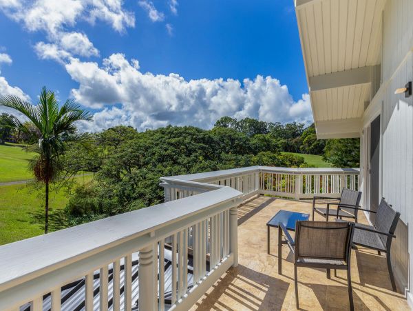 Beautifully Appointed Four-Bedroom Home Plenty of Space for Large Groups